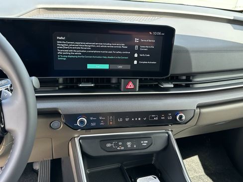 New 2026 Kia Carnival SX FWD image 22