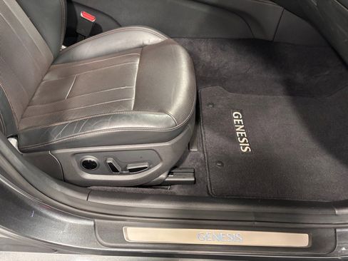 Used 2018 Genesis G80 3.3T Sport image 24