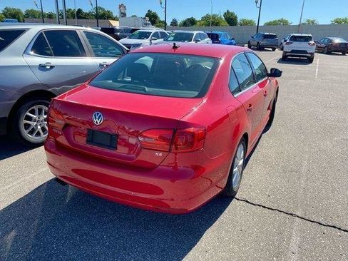 Used 2014 Volkswagen Jetta SE FWD image 11