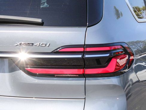 Certified 2024 BMW X7 xDrive40i AWD/4WD image 7