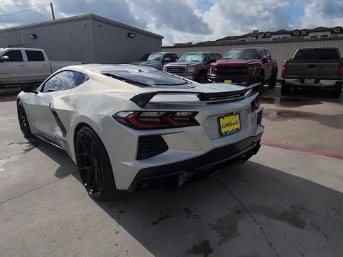 Used 2022 Chevrolet Corvette Stingray Preferred Cpe w/ Z51 Performance Package RWD image 7