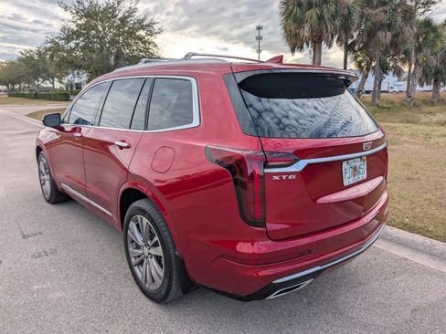 Used 2021 Cadillac XT6 Premium Luxury image 8