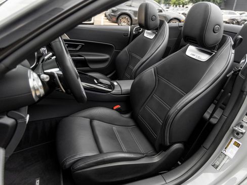 Used 2024 Mercedes-Benz SL 63 AMG 4MATIC image 25