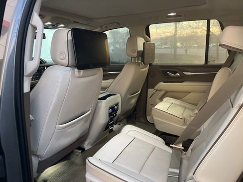 Used 2021 GMC Yukon Denali image 13
