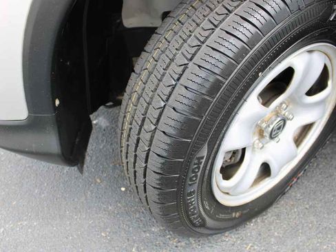 Used 2016 Honda CR-V LX image 17