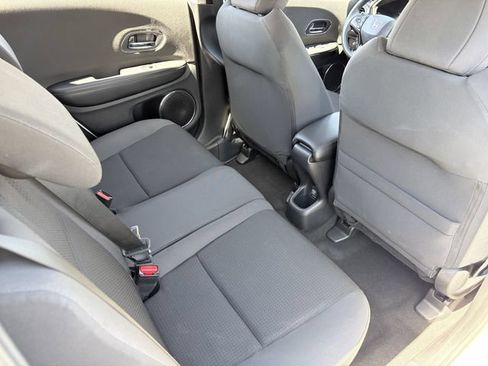 Used 2022 Honda HR-V EX image 15