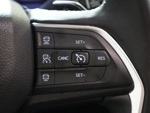 Used 2024 Jeep Grand Cherokee L Laredo image 33