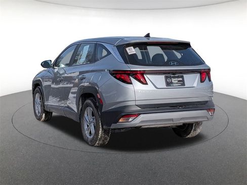 Used 2025 Hyundai Tucson SE image 7