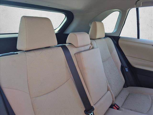 Used 2020 Toyota RAV4 XLE FWD image 17