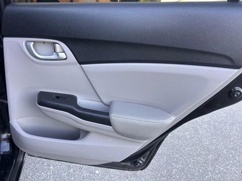 Used 2014 Honda Civic LX image 17