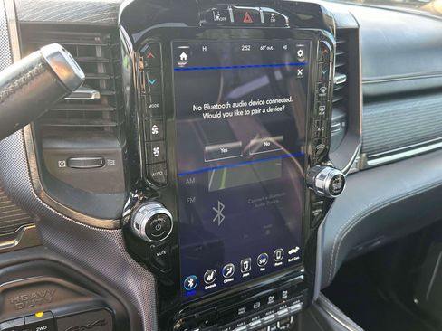 Used 2020 RAM 2500 Limited image 30