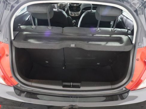 Used 2022 Chevrolet Spark LS FWD image 9