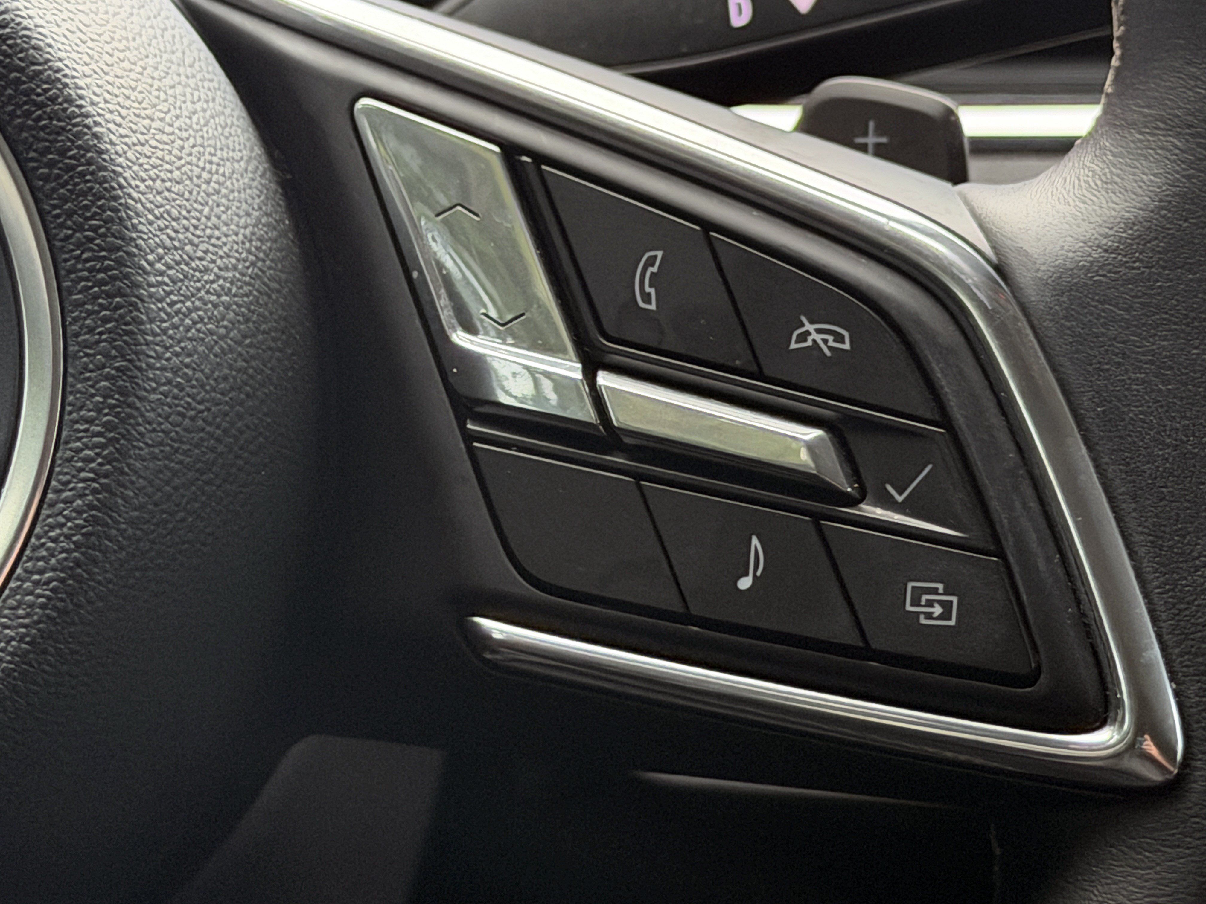 Used 2024 Buick Envision Preferred AWD/4WD image 18