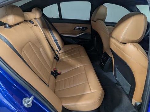 Used 2021 BMW 330i Sedan w/ M Sport Package image 21