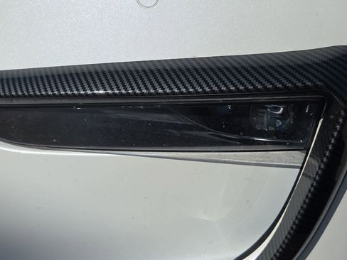 Used 2022 Tesla Model Y Performance image 12