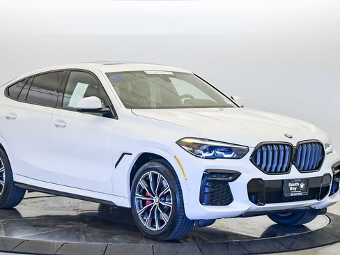 Certified 2023 BMW X6 xDrive40i w/ M Sport Package image 6