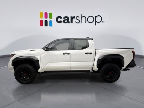 Used 2025 Toyota Tacoma TRD Pro w/ Tow Tech Package AWD/4WD image 2