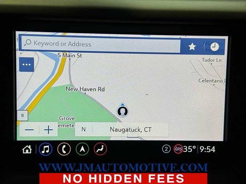Used 2020 GMC Acadia SLT w/ Driver Alert Package II image 28