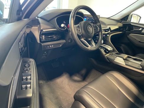 Used 2023 Acura MDX SH-AWD image 6