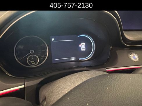 Certified 2023 Genesis GV70 2.5T w/ Advanced Package AWD/4WD image 6