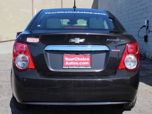 Used 2013 Chevrolet Sonic LT image 3