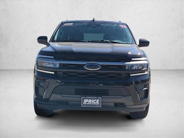 Used 2022 Ford Expedition Max XLT AWD/4WD image 2