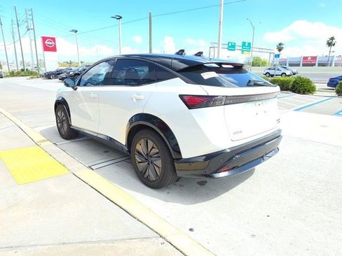 Used 2024 Nissan Ariya AWD image 6