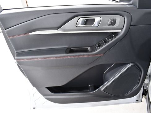 New 2026 Ford Explorer ST-Line w/ ST-Line Street Pack AWD/4WD image 26