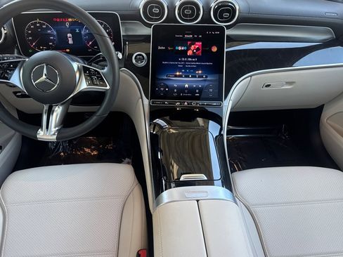 Certified 2025 Mercedes-Benz GLC 300 4MATIC image 16