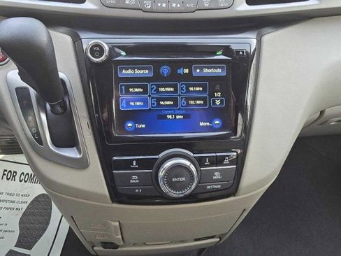 Used 2016 Honda Odyssey EX-L image 24