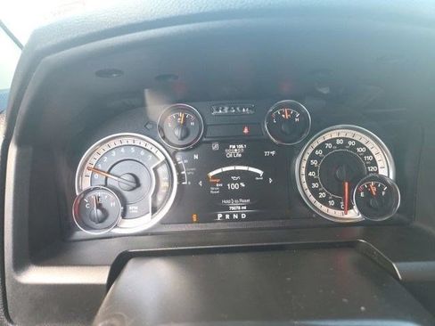 Used 2022 RAM 1500 Classic SLT w/ Electronics Group AWD/4WD image 15
