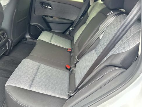 Certified 2023 Nissan Rogue SV AWD/4WD image 20