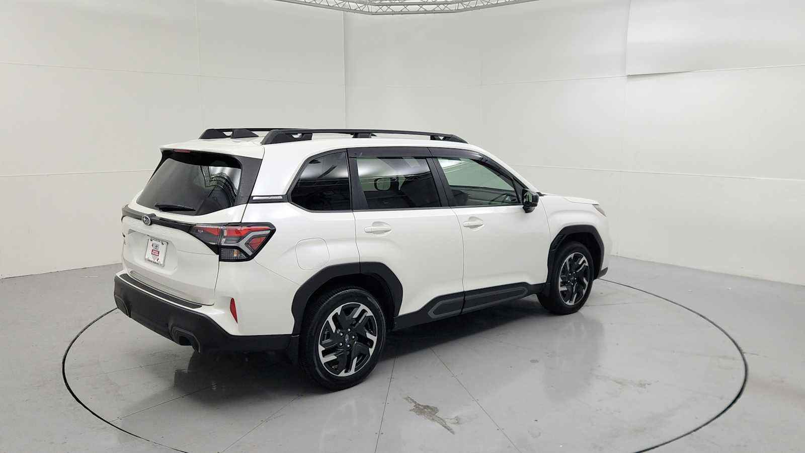 Certified 2025 Subaru Forester Limited w/ Popular Package #2 AWD/4WD image 10