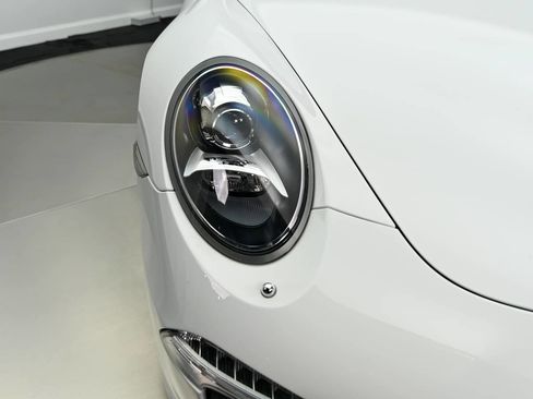 Used 2013 Porsche 911 Carrera S RWD image 19
