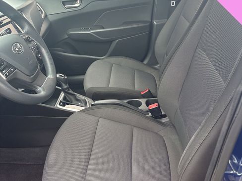 Used 2020 Hyundai Accent SE image 14