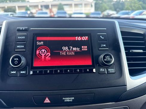 Used 2020 Honda Pilot LX image 14