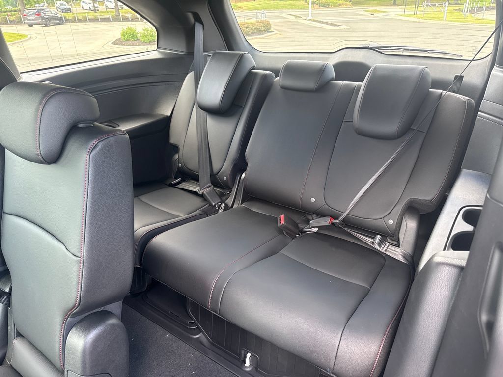New 2026 Honda Odyssey Sport-L image 31
