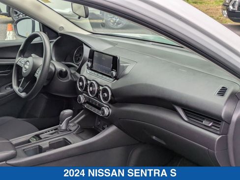 Used 2024 Nissan Sentra S image 34