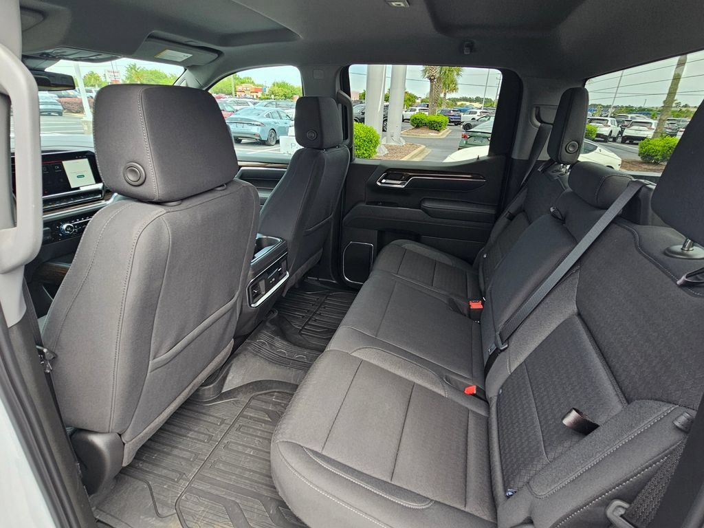 Used 2025 GMC Sierra 1500 Elevation AWD/4WD image 11