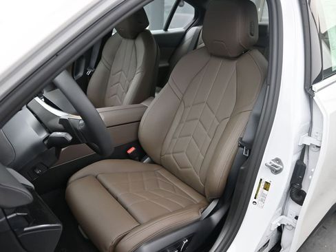 New 2026 BMW 530i w/ Premium Package image 13