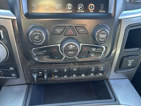 Used 2017 RAM 1500 Limited image 15