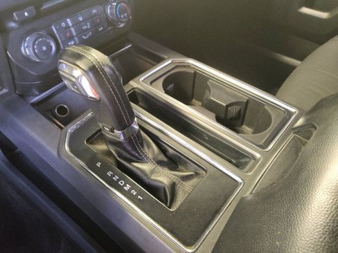 Used 2015 Ford F150 XLT w/ Equipment Group 302A Luxury image 26