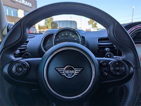 Used 2020 MINI Cooper Clubman S image 31