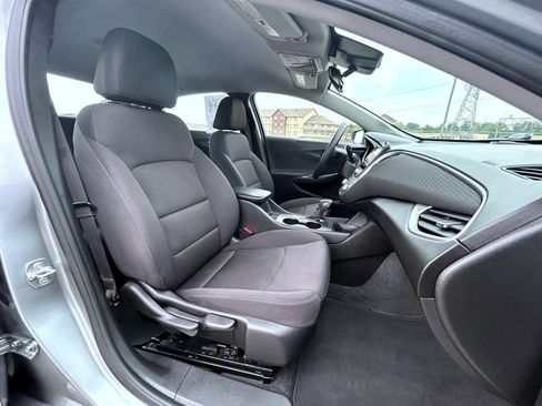 Used 2024 Chevrolet Malibu RS FWD image 16