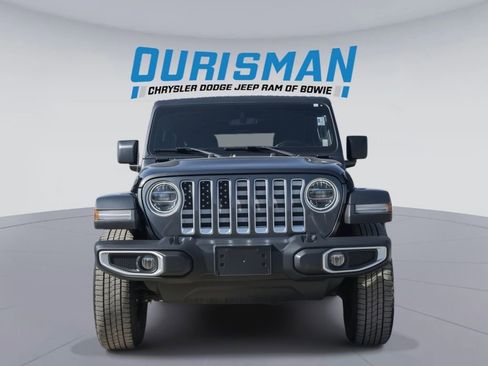 Used 2020 Jeep Wrangler Unlimited Sahara image 2