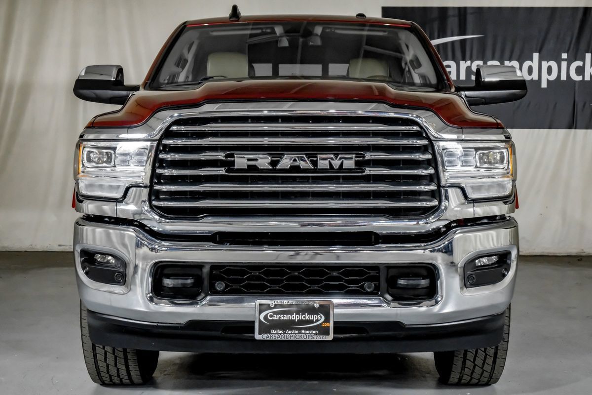 Used 2022 RAM 3500 Limited AWD/4WD image 3