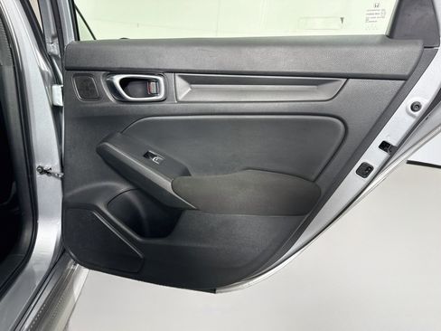 Used 2022 Honda Civic Sport image 28