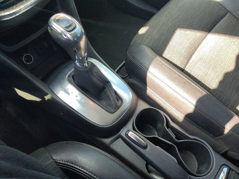Used 2015 Buick Encore Convenience image 26