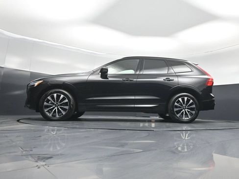 Used 2025 Volvo XC60 B5 Plus AWD/4WD image 53