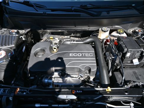 Used 2022 Chevrolet Equinox LT image 34